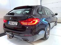 begagnad BMW 520 d xDrive Touring M-Sport Värmare LEASBAR 190hk