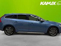 Begagnad Volvo V60 2017 Blå Kombi
