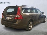 begagnad Volvo V70 D2 Momentum Dragkrok|PDC Bak|Bluetooth|P-värmare