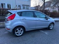 Begagnad Ford Fiesta Titanium 82 HK (60 kW) 2011 Halvkombi