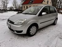 Begagnad Ford Fiesta 80 HK (58 kW) 2005 Grå Halvkombi