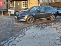 Begagnad Skoda Superb LAURIN & KLEMENT 190 HK (139 kW) 2015 Grå Kombi