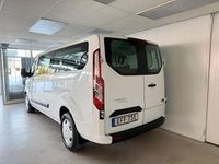 Begagnad Ford Tourneo 131 HK (96 kW) 2021 Vit Kombi