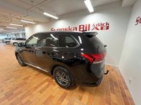 begagnad Mitsubishi Outlander P-HEV 2.4 Hybrid 4WD CVT Euro 6 2020, SUV