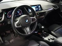 begagnad BMW 118 i 5-Dörrar M-Sport Eluppvärmd Ratt
