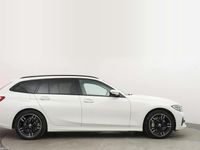 begagnad BMW 330e xDrive Touring Sport Line