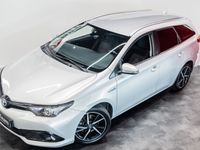 begagnad Toyota Auris Touring Sports Hybrid e-CVT Comfort Euro 6 136hk