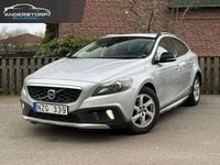 Begagnad Volvo V40 CC Momentum 116 HK (85 kW) 2014 Silver Kombi