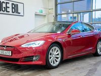 Begagnad Tesla Model S 386 kW (525 HK) 2018 Röd Halvkombi