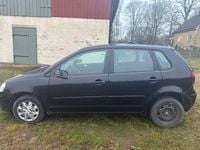 Begagnad VW Polo 70 HK (51 kW) 2008 Halvkombi