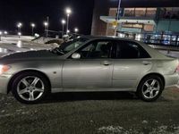 begagnad Lexus IS200 2.0