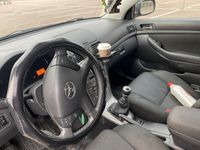 begagnad Toyota Avensis 2.0 VVT-i (Nybesiktigad,skattad )