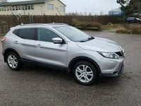 Begagnad Nissan Qashqai 116 HK (85 kW) 2015 Silver SUV