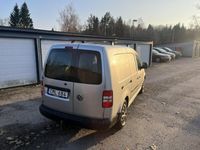 begagnad VW Caddy Maxi 1.6 TDI Värmare Dragkrok Nybesiktad