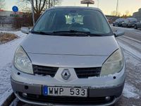 Begagnad Renault Scénic II 113 HK (83 kW) 2005 Minibuss