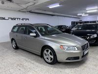 Begagnad Volvo V70 Momentum 200 HK (147 kW) 2009 Ljusbrun Kombi