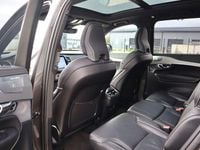 Begagnad Volvo XC90 R-Design 235 HK (172 kW) 2023 Grå SUV