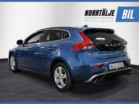 Begagnad Volvo V40 R-Design 152 HK (111 kW) 2018 Blå Halvkombi