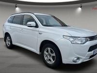 Begagnad Mitsubishi Outlander P-HEV 121 HK (88 kW) 2013 Vit SUV