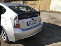 begagnad Toyota Prius Hybrid halv kombi 2016