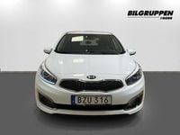 Begagnad Kia Ceed 101 HK (74 kW) 2018 Vit Halvkombi