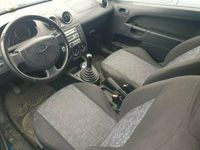 begagnad Ford Fiesta 3-dörrar 1.3 70hk