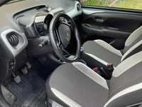 begagnad Toyota Aygo 5-dörrar 1.0 VVT-i X-PLAY Touch Euro 6