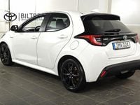 Begagnad Toyota Yaris 2021 Vit Halvkombi
