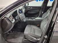 Begagnad Volvo XC60 Core 198 HK (145 kW) 2023 Svart SUV