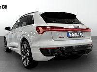 Begagnad Audi Q8 e-tron S-Line 300 kW (408 HK) 2023 Vit SUV