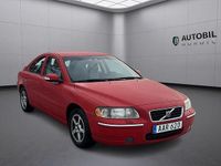 Begagnad Volvo S60 141 HK (103 kW) 2006 Röd Sedan