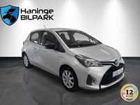 Begagnad Toyota Yaris Hybrid 101 HK (74 kW) 2015 Silver Halvkombi