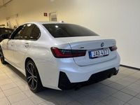 begagnad BMW 328 330e xDrive M Sport Innovation Drag HiFi Aktiv Fartpilot Rattvärme 4 2023, Sedan