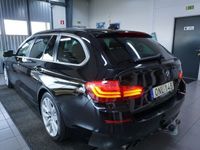 begagnad BMW 520 d Touring Steptronic 190HK Sport-pkt Svensksåld