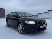 Begagnad Volvo V50 Summum 230 HK (169 kW) 2008 Svart metallic Kombi