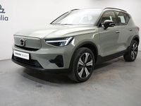 Begagnad Volvo XC40 Core 185 kW (252 HK) 2022 Grön SUV