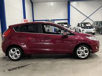 begagnad Ford Fiesta 5-dörrar 1.25 82 HK Manuell / Kamrem bytt / Sv-såld /