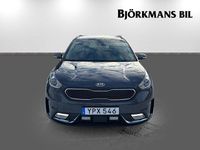 Begagnad Kia Niro Advance 105 HK (77 kW) 2017 /abt/ platinum graphite SUV