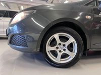 Begagnad Seat Ibiza 86 HK (63 kW) 2008 Grå Halvkombi
