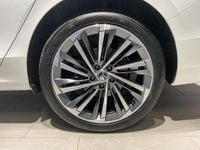 Begagnad Skoda Superb 2024 Vit Kombi