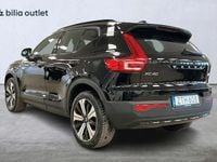 Begagnad Volvo XC40 Core 169 kW (231 HK) 2022 Svart SUV