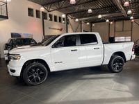 begagnad RAM 1500 CREW CAB 4X4 LAIE NIGHT EDITION