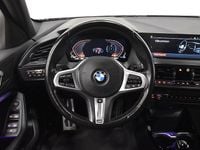 Begagnad BMW 118 M Sport 136 HK (100 kW) 2022 Svart Halvkombi