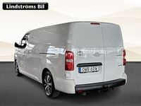 Begagnad Toyota Proace 100 kW (137 HK) 2024 Vit Minibuss