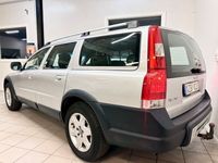 begagnad Volvo XC70 2.5T 210HK AWD Automat M-Värmare/Dragkrok/