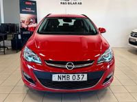 Begagnad Opel Astra Sport 140 HK (102 kW) 2014 Röd Kombi