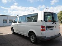 begagnad VW Shuttle T30 2.5 TDI Automat 131hk*Caravelle/9sits