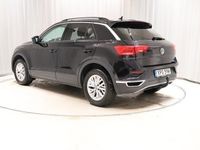 begagnad VW T-Roc 2.0 TSI 190HK AWD Aut Drag Värmare Kamera