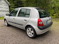 begagnad Renault Clio R.S. 5-dörra Halvkombi 1.2 Authentique 75hk