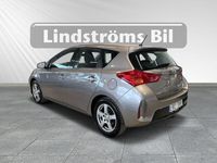 begagnad Toyota Auris 1.6 5-D V-Hjul 2013, Halvkombi